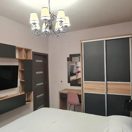 Apartament Monicos *